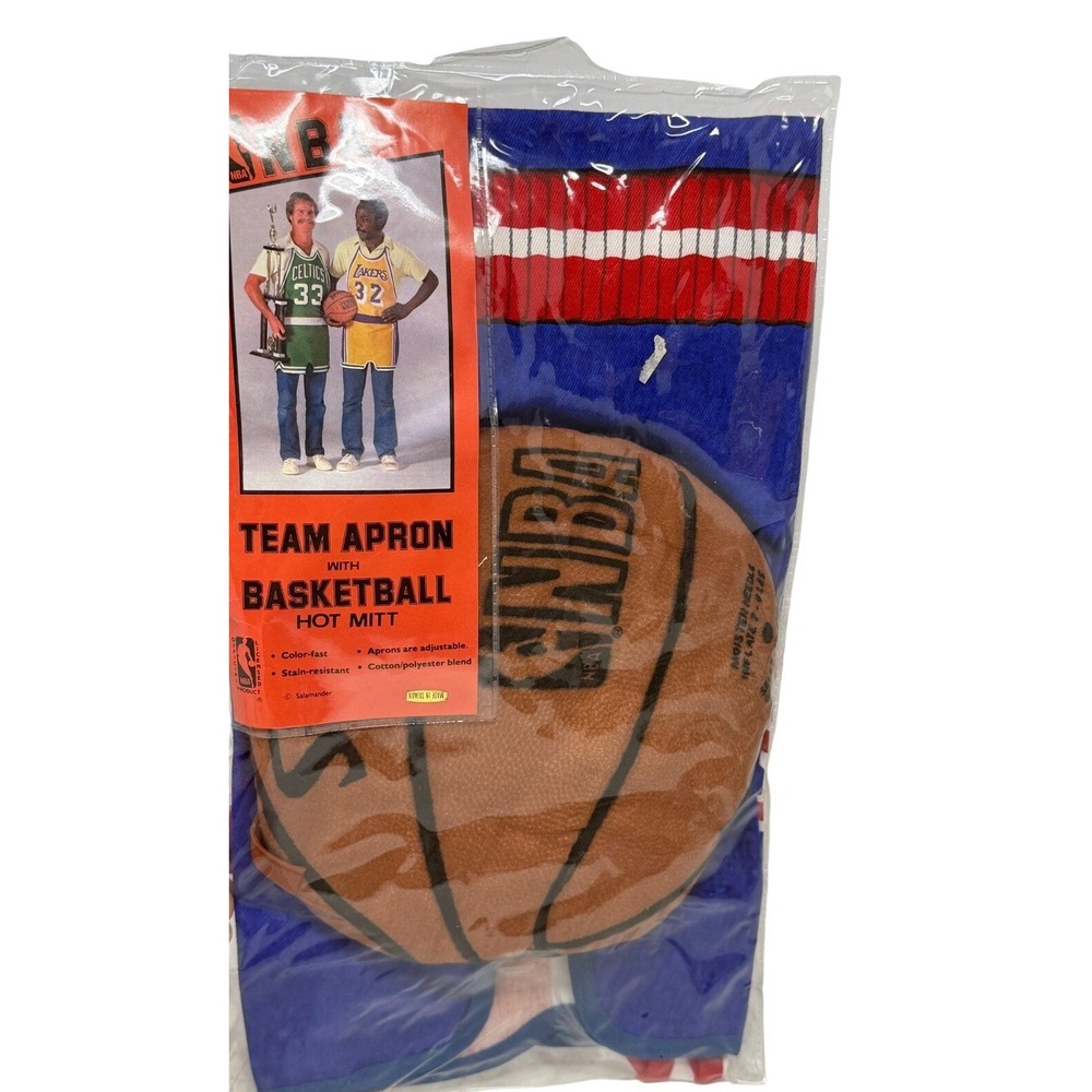 Vintage NBA Detroit Pistons Isiah Thomas Team Apron &‎ Basketball Hot Mitt